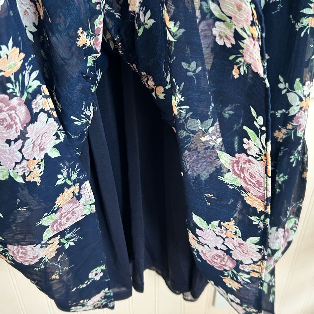 NWT Moon River Blue Floral Long Sleeve Maxi Dress - Picture 5 of 8
